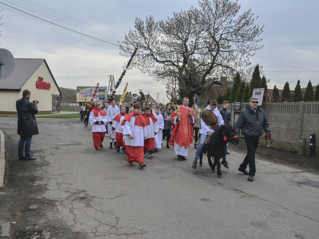 Korowód wielkanocny w Benicach (ZDJĘCIA)