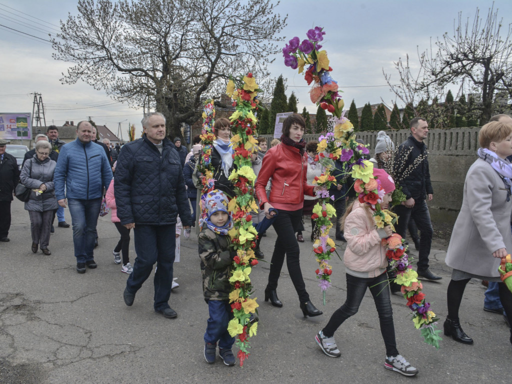 Korowód wielkanocny w Benicach (ZDJĘCIA)