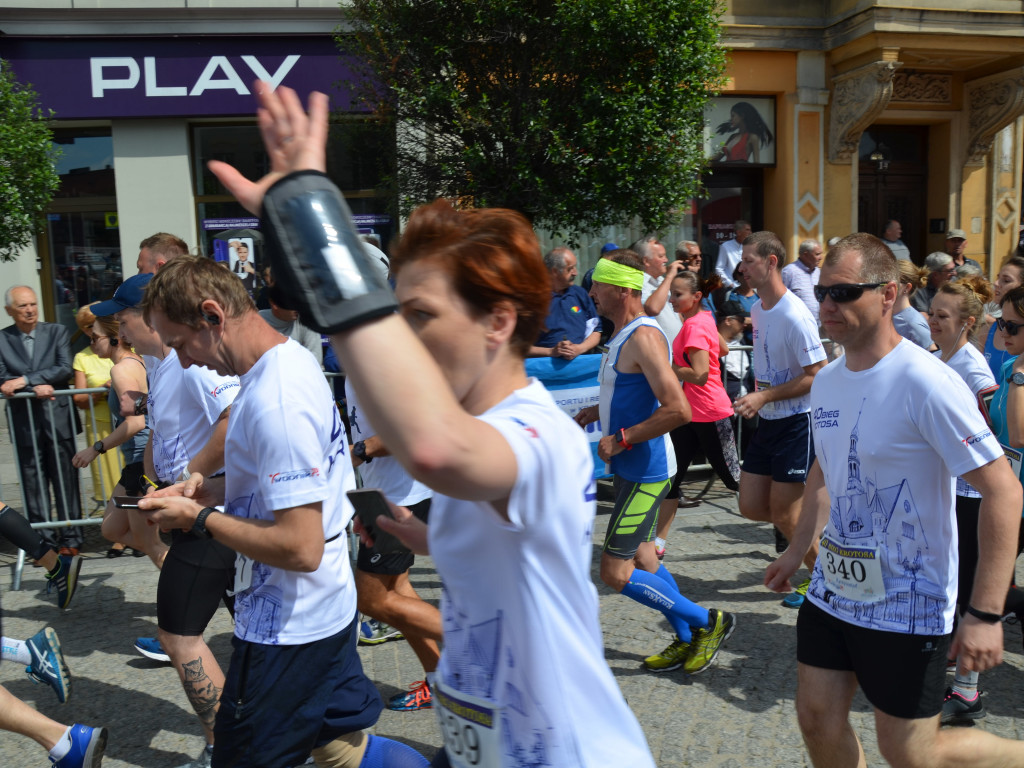 Bieg Krotosa. Prawie 500 osób na starcie (FOTO)