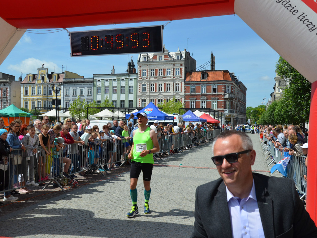 Bieg Krotosa. Prawie 500 osób na starcie (FOTO)