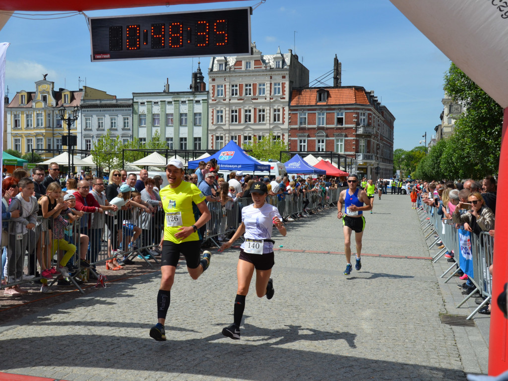 Bieg Krotosa. Prawie 500 osób na starcie (FOTO)