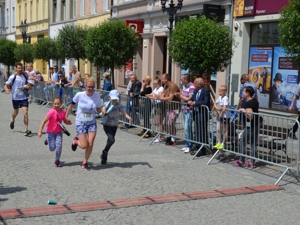 Bieg Krotosa. Prawie 500 osób na starcie (FOTO)