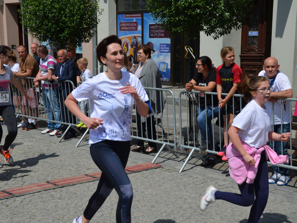 Bieg Krotosa. Prawie 500 osób na starcie (FOTO)