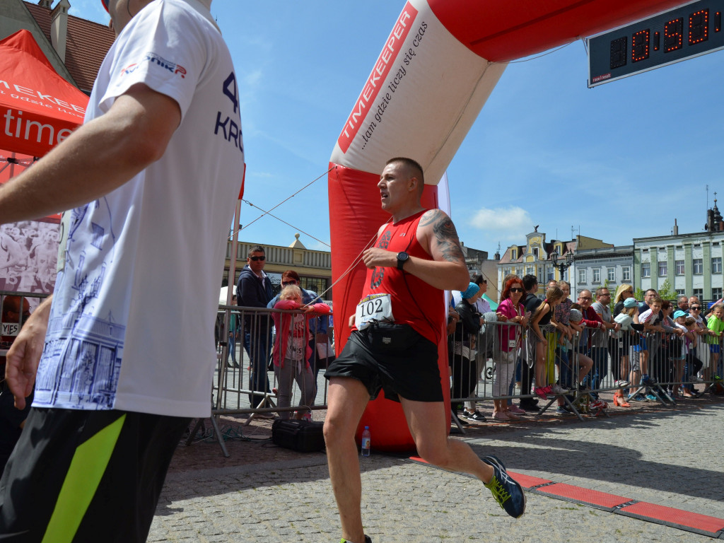 Bieg Krotosa. Prawie 500 osób na starcie (FOTO)