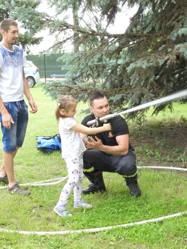 Otwarcie sezonu na basenie w Krotoszynie. Pogoda dopisała