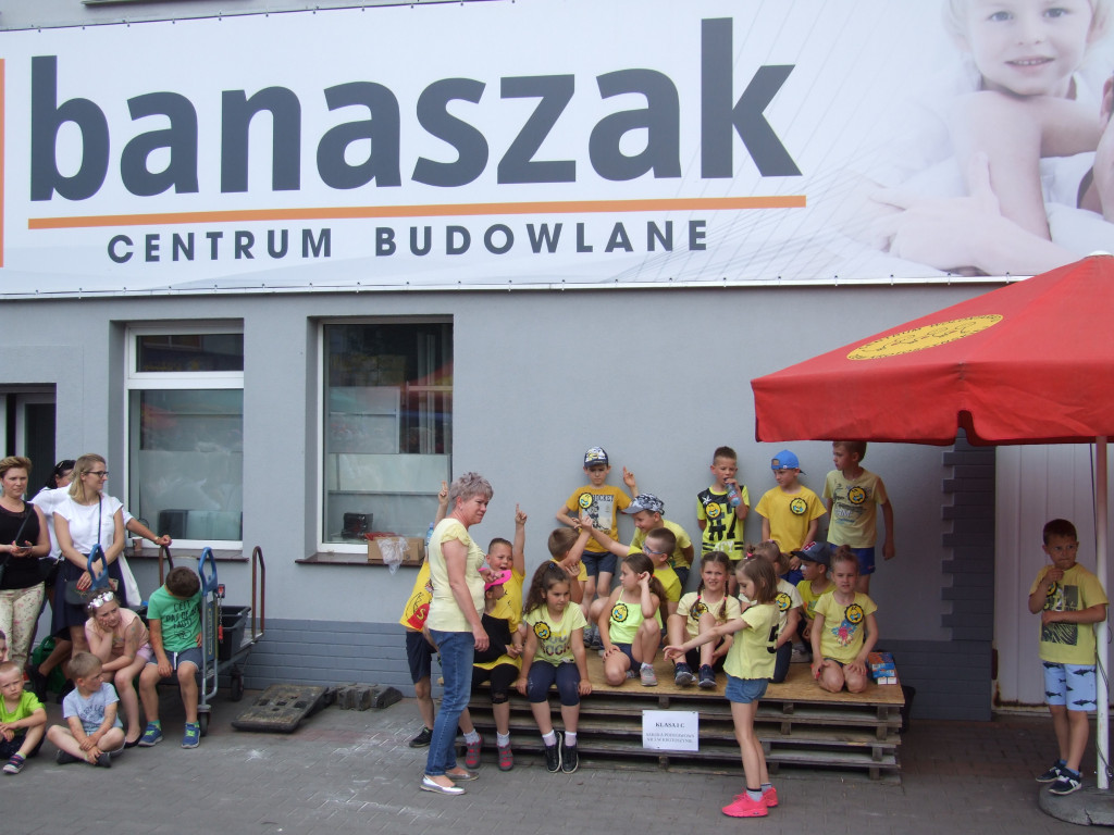 Kolorowy Dzień Dziecka w Pszczółce