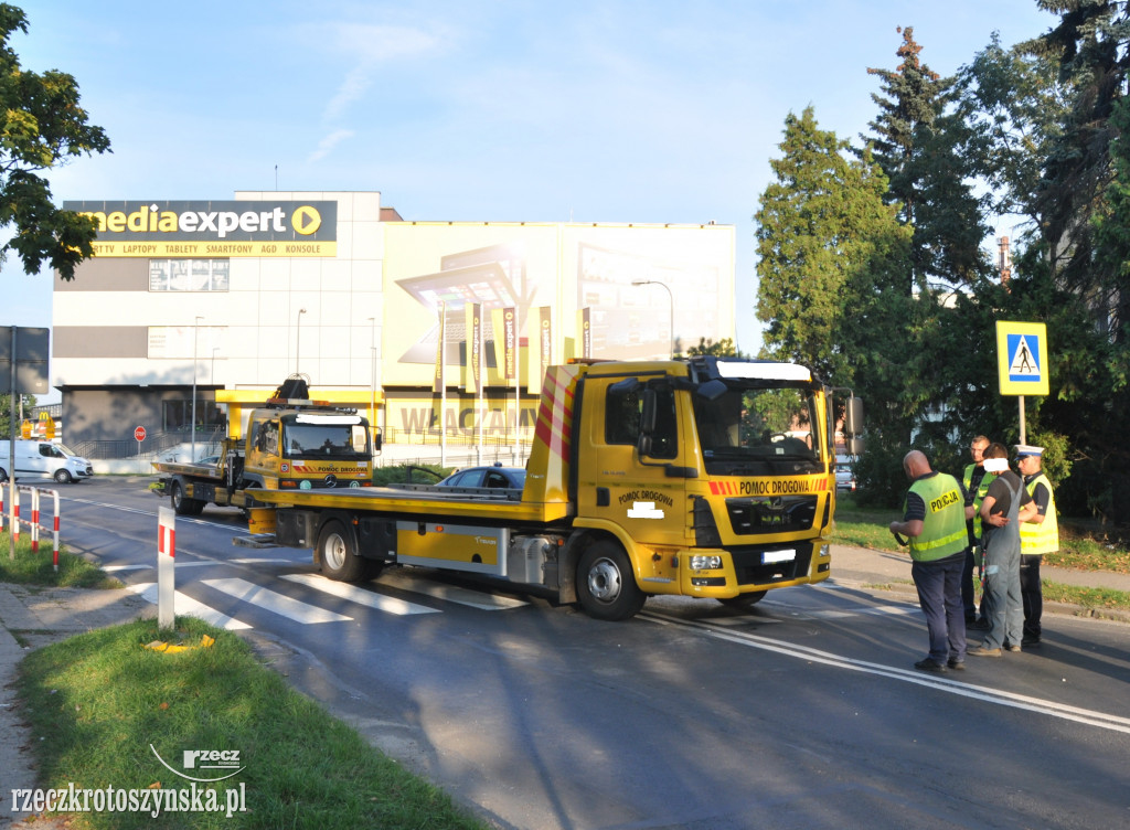 Zmarł 74-letni rowerzysta po wypadku na przejściu koło szpitala