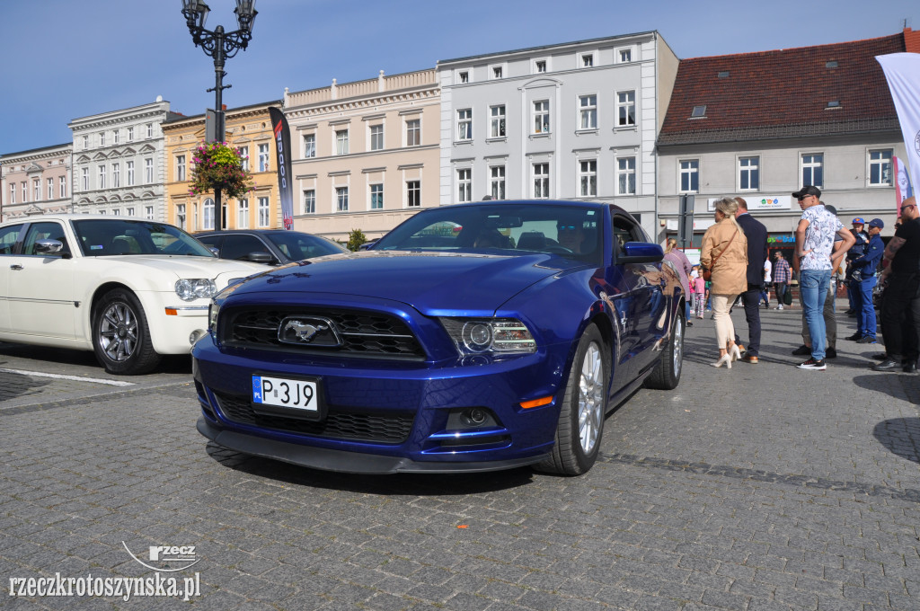 Trzeci zlot amerykańskich samochodów