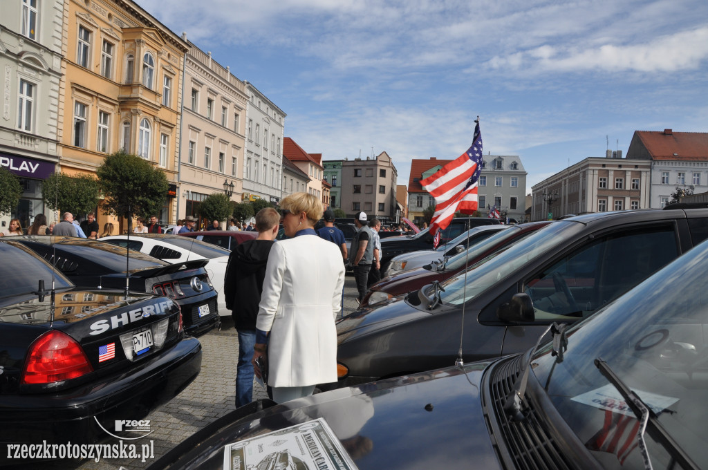 Trzeci zlot amerykańskich samochodów