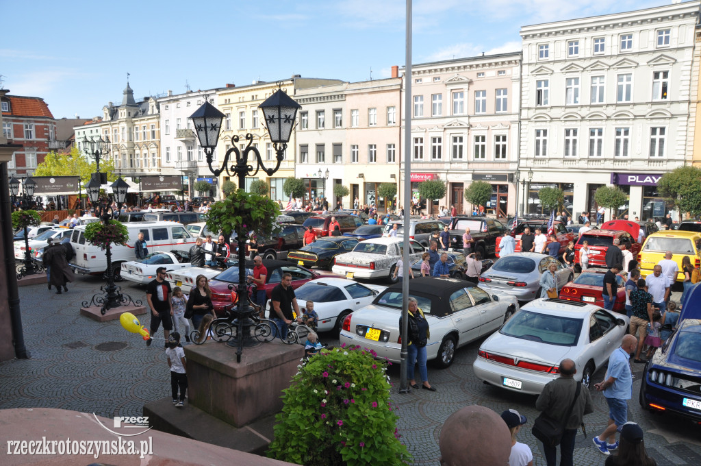 Trzeci zlot amerykańskich samochodów