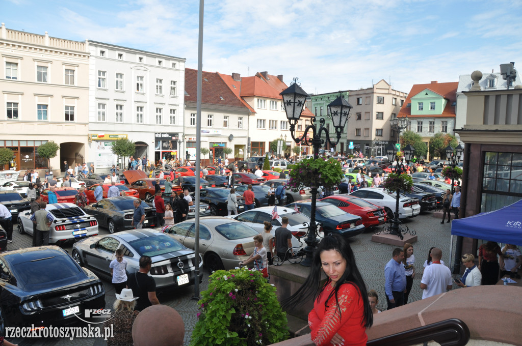Trzeci zlot amerykańskich samochodów