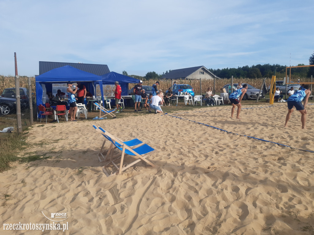 ZDUNY. Turniej siatkówki plażowej po raz siódmy