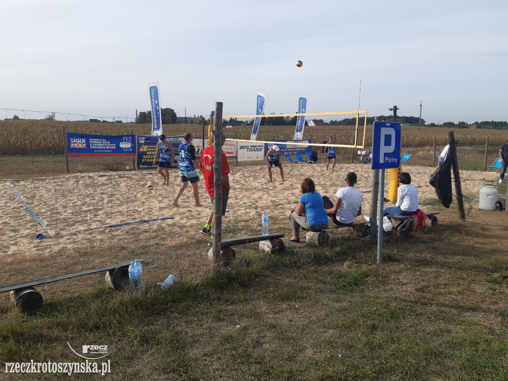 ZDUNY. Turniej siatkówki plażowej po raz siódmy
