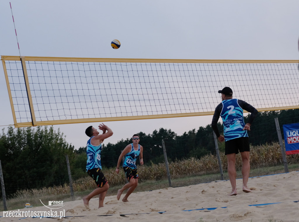 ZDUNY. Turniej siatkówki plażowej po raz siódmy