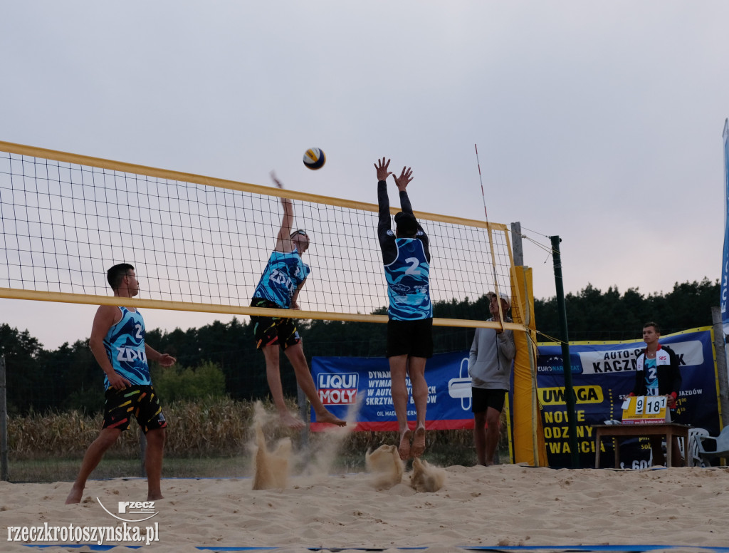 ZDUNY. Turniej siatkówki plażowej po raz siódmy