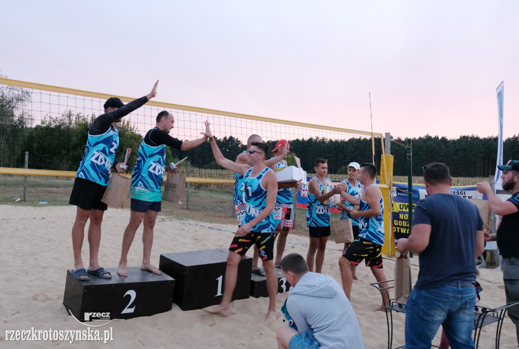 ZDUNY. Turniej siatkówki plażowej po raz siódmy