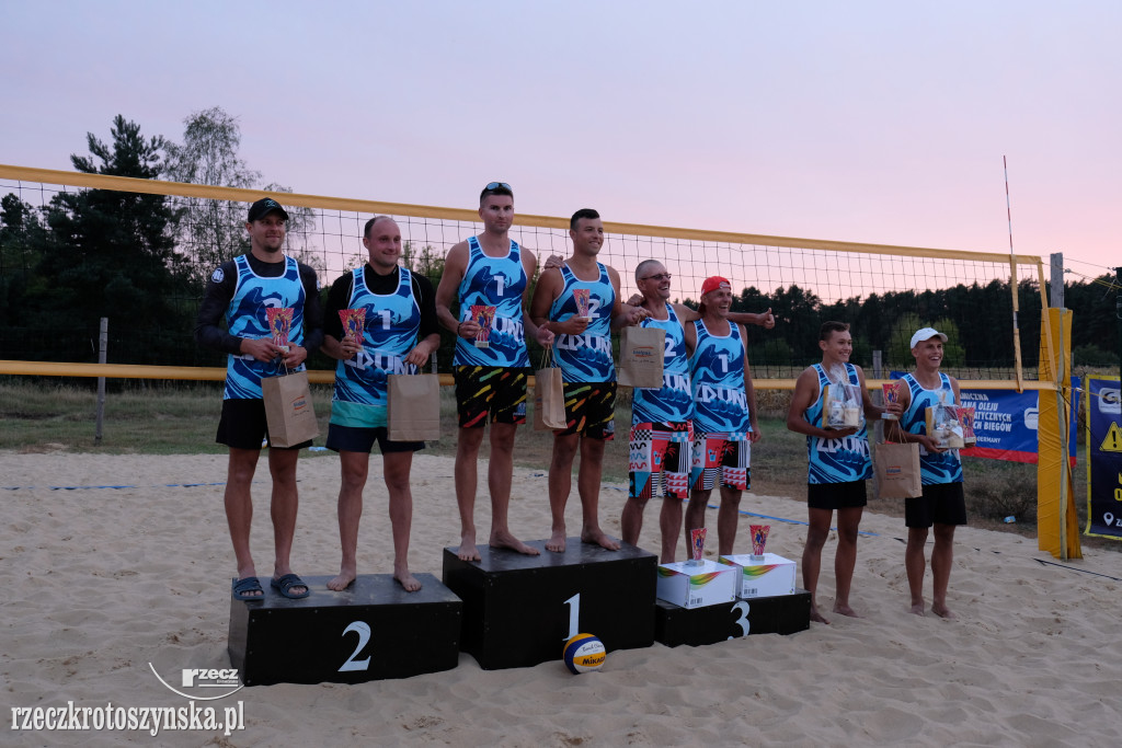 ZDUNY. Turniej siatkówki plażowej po raz siódmy