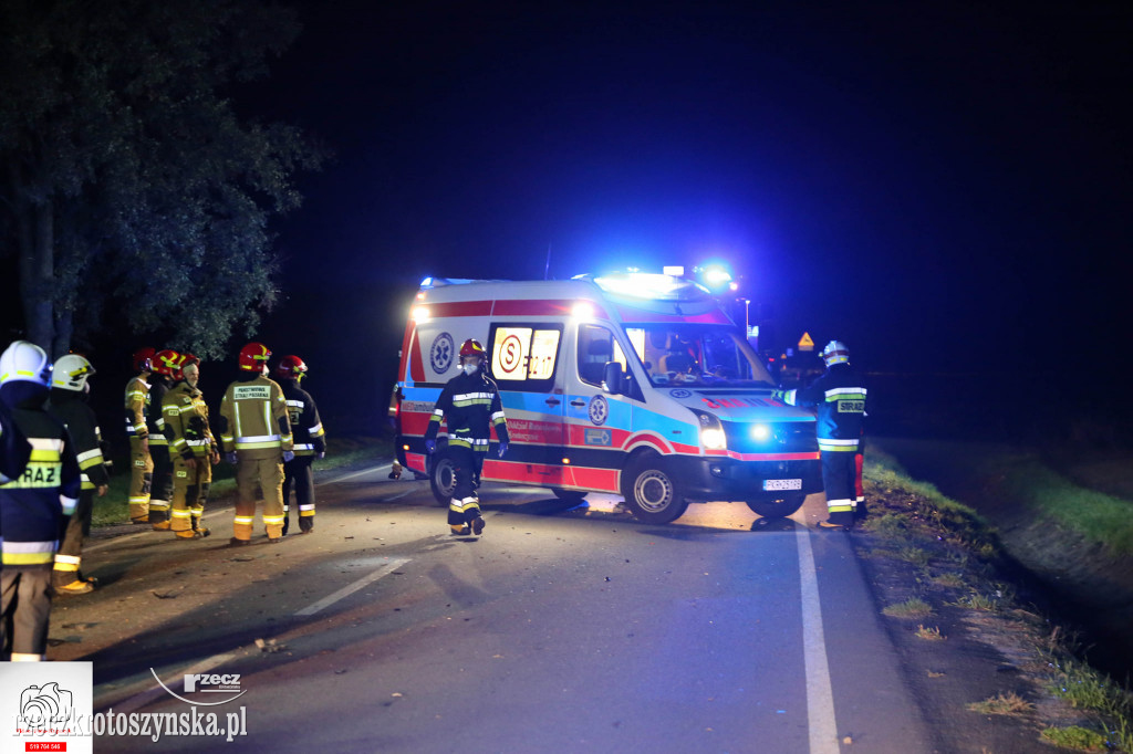 Wypadek w Kuklinowie. Pijany kierowca forda wylądował w rowie