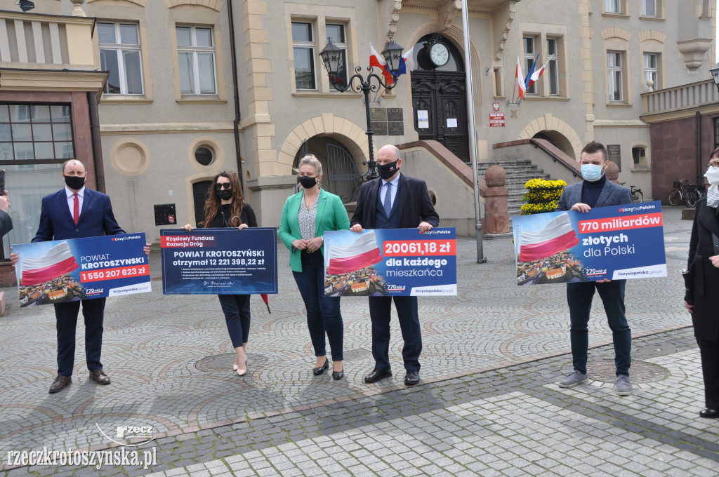Konferencja prasowa polityków Prawa i Sprawiedliwości
