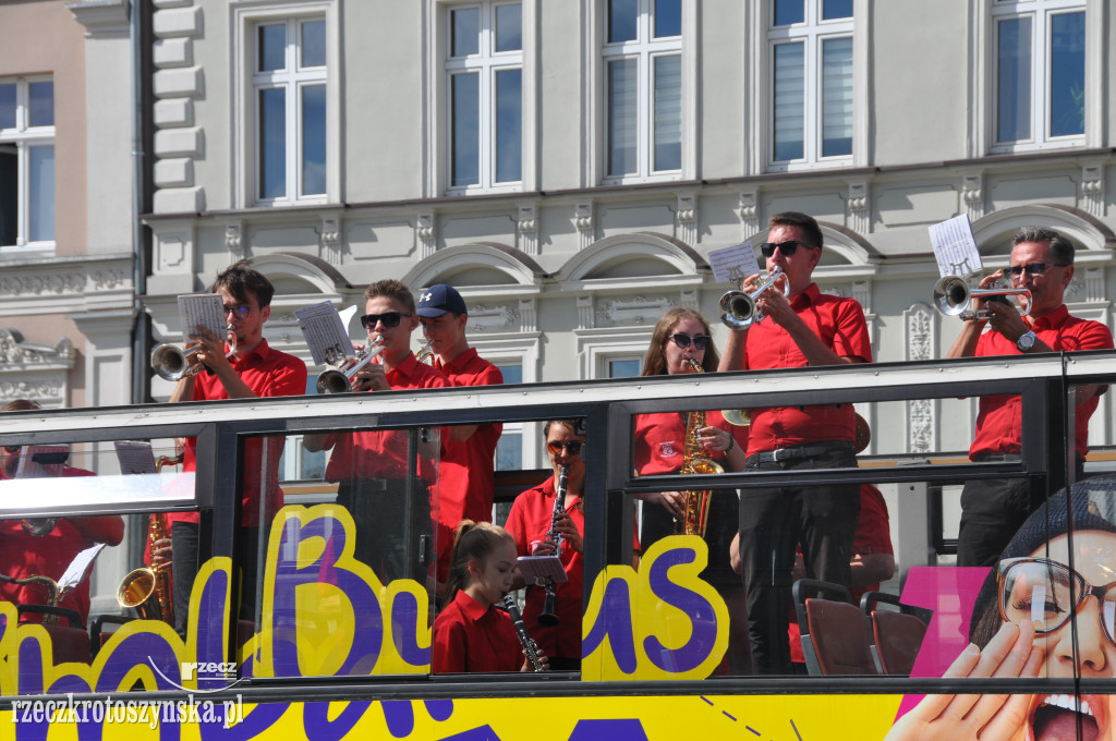 Orkiestra dęta przyjechała z muzyką