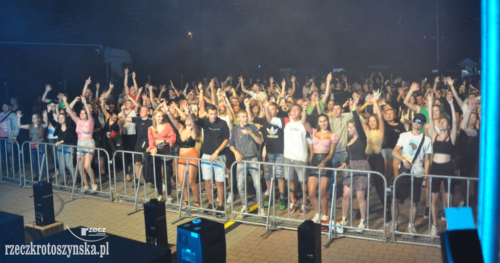W rytm muzyki didżejów, czyli festiwal na krotoszyńskim targowisku