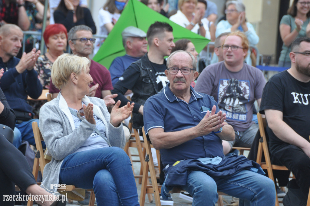 Kazik na krotoszyńskiej scenie w ramach Więc Wiecu
