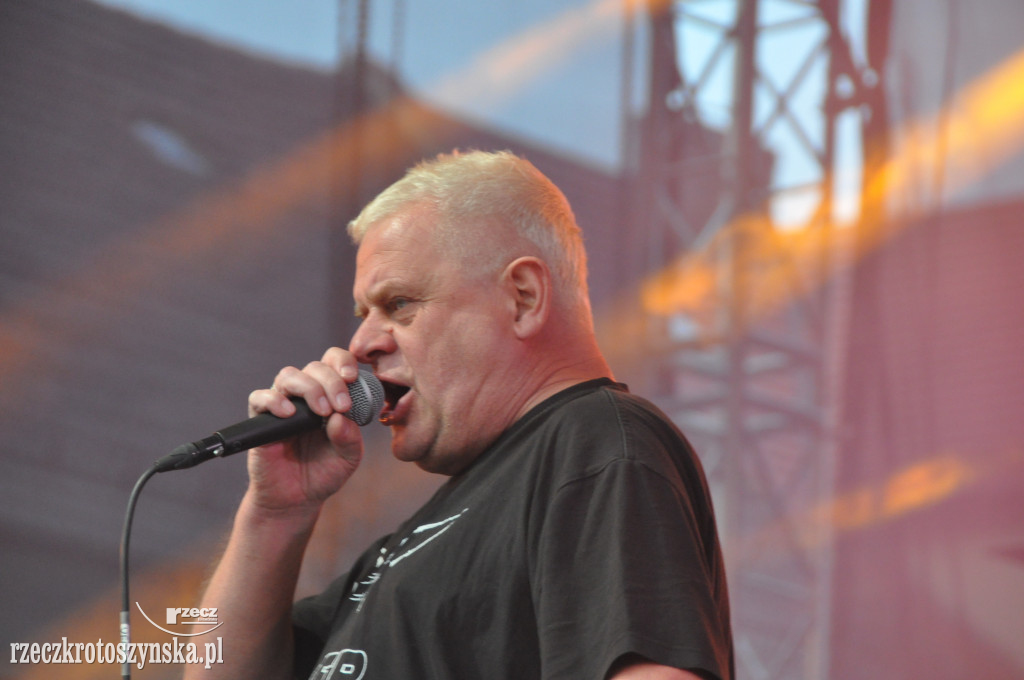 Kazik na krotoszyńskiej scenie w ramach Więc Wiecu