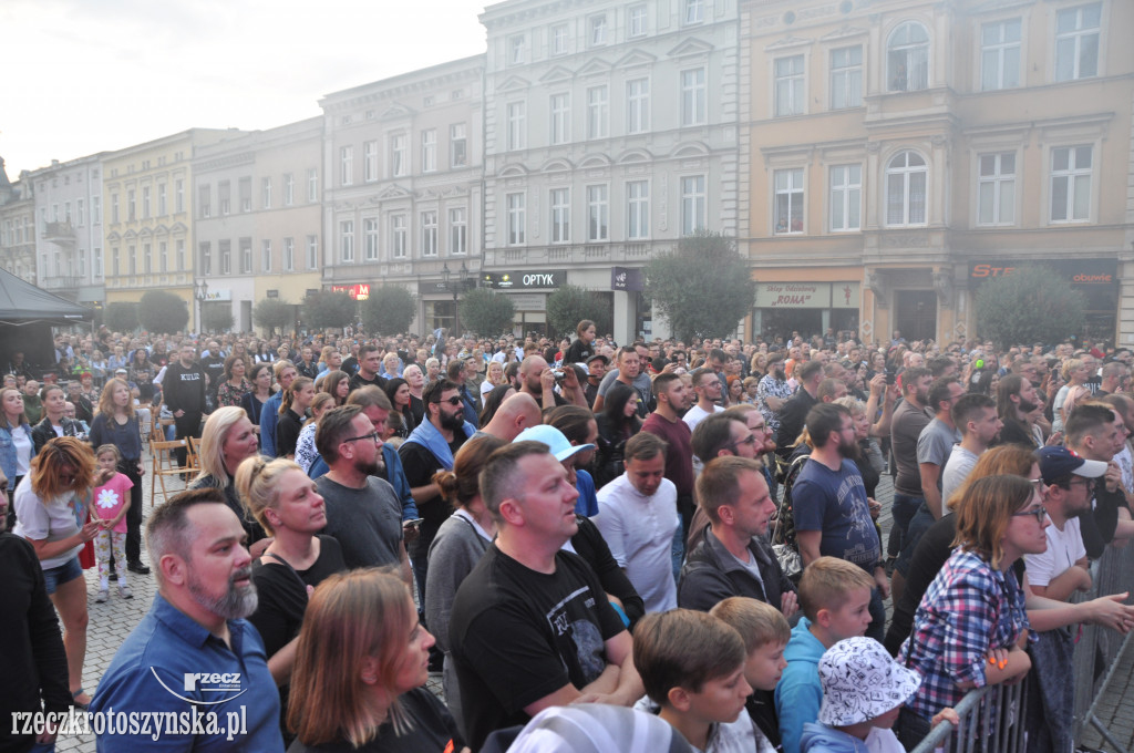 Kazik na krotoszyńskiej scenie w ramach Więc Wiecu