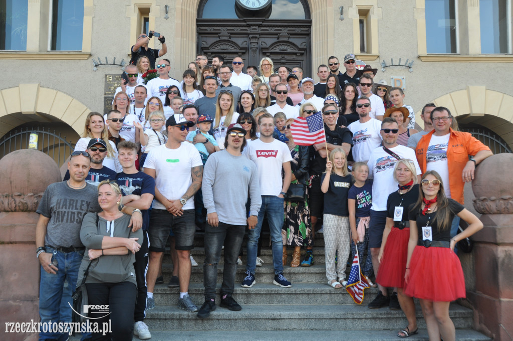 Amerykańskie auta na Kroto Amcar Spot