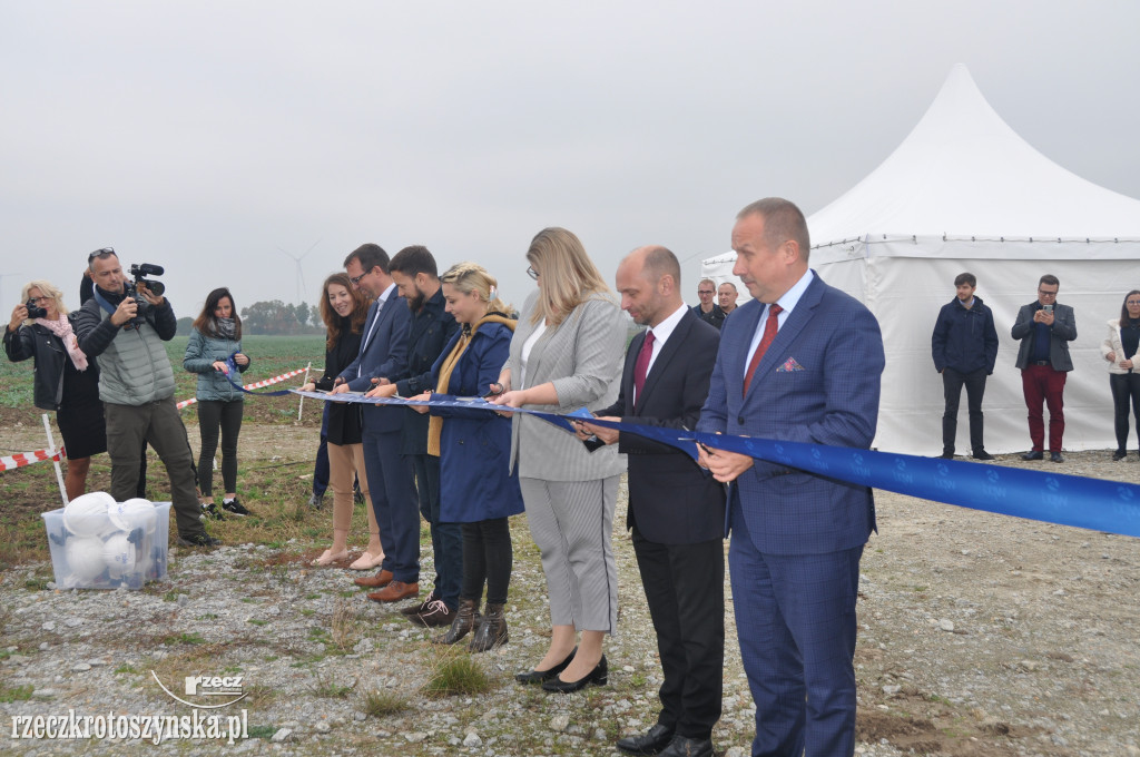 KOŹMIN. Oficjalne otwarcie farmy wiatrowej