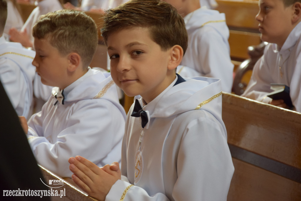 Pierwsza Komunia Św. w kościele klasztornym