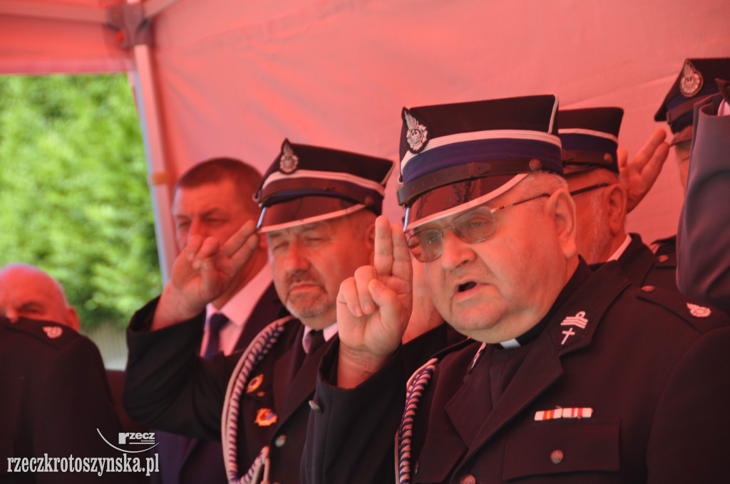 Awanse i odznaczenie z okazji Dnia Strażaka