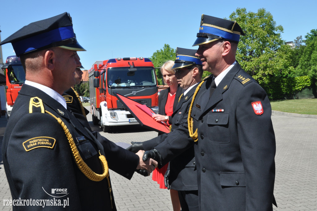 Awanse i odznaczenie z okazji Dnia Strażaka