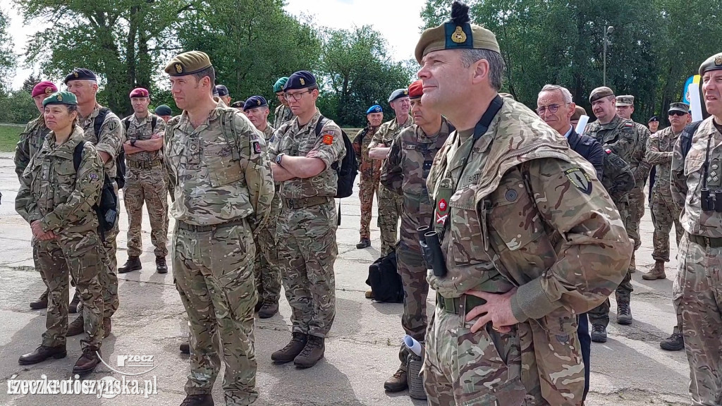 Samoloty wojskowe i ćwiczenia NATO