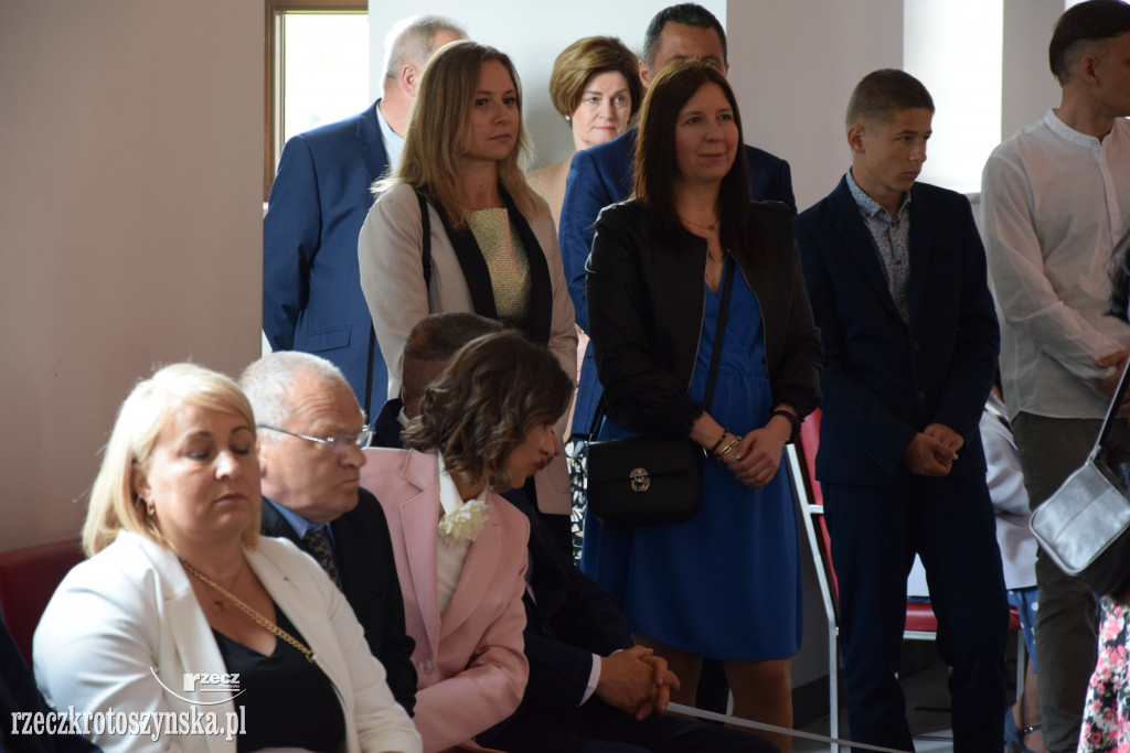 Dzieci z Magdalenki przyjęły p raz pierwszy sakrament komunii św.