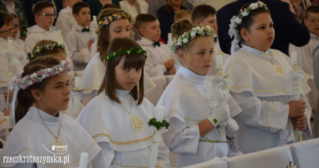 Dzieci z Magdalenki przyjęły p raz pierwszy sakrament komunii św.