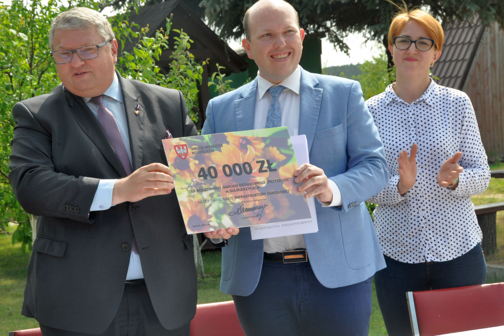 Ogrody działkowe w Sulmierzycach dostały pieniądze z samorządu wojewódzkiego