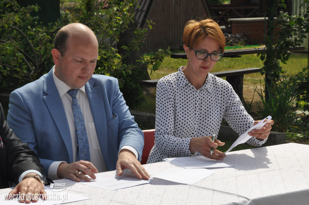 Ogrody działkowe w Sulmierzycach dostały pieniądze z samorządu wojewódzkiego