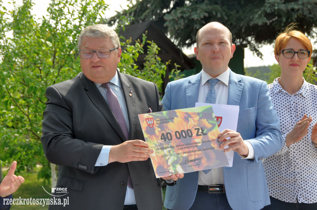 Ogrody działkowe w Sulmierzycach dostały pieniądze z samorządu wojewódzkiego