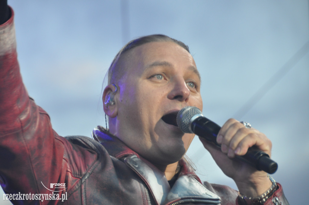 Koncert Golec uOrkiestry na Błoniu