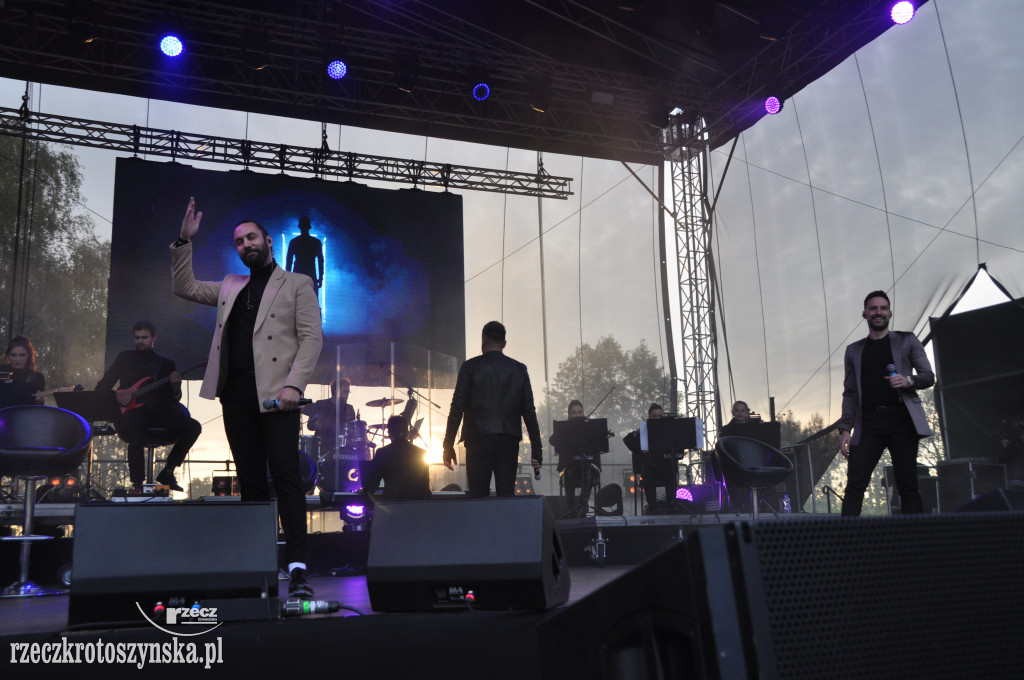 Męskie trio tenorów wystąpiło w Krotoszynie. Otwarcie Błonia - dzień trzeci