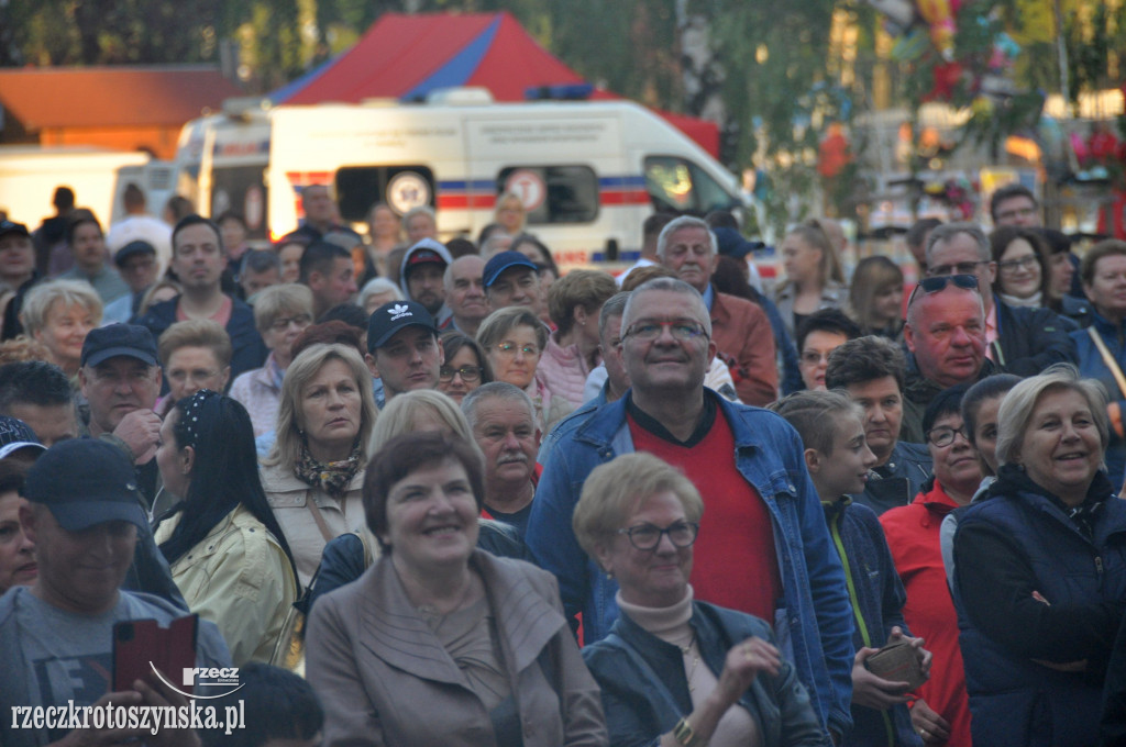 Męskie trio tenorów wystąpiło w Krotoszynie. Otwarcie Błonia - dzień trzeci