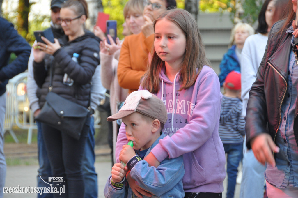 Męskie trio tenorów wystąpiło w Krotoszynie. Otwarcie Błonia - dzień trzeci