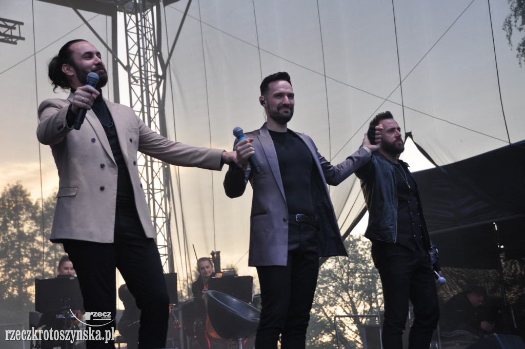 Męskie trio tenorów wystąpiło w Krotoszynie. Otwarcie Błonia - dzień trzeci