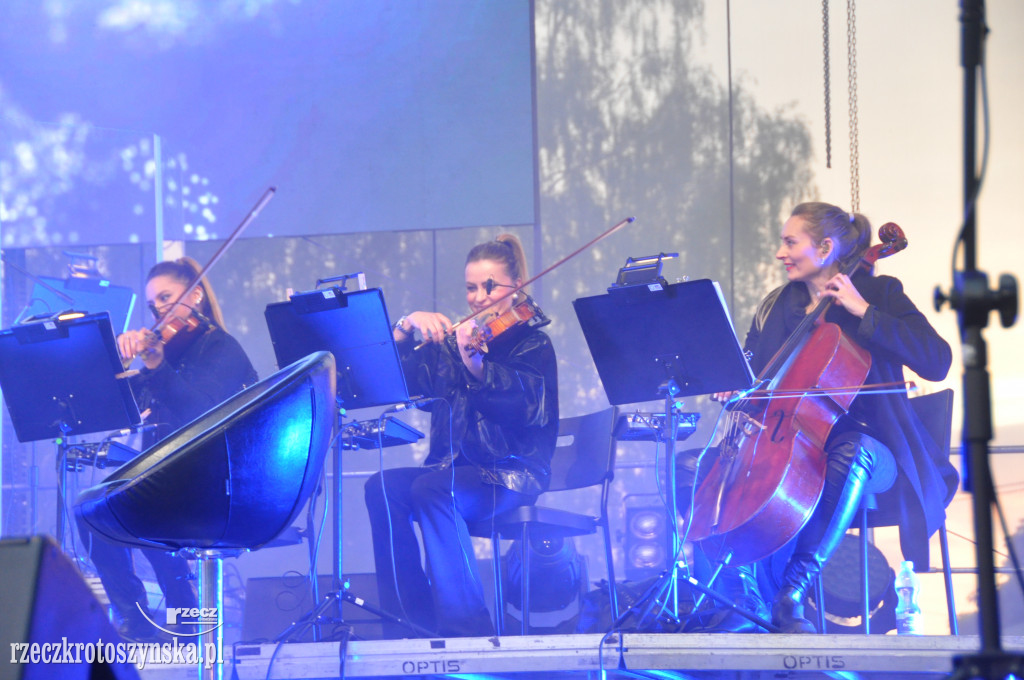 Męskie trio tenorów wystąpiło w Krotoszynie. Otwarcie Błonia - dzień trzeci