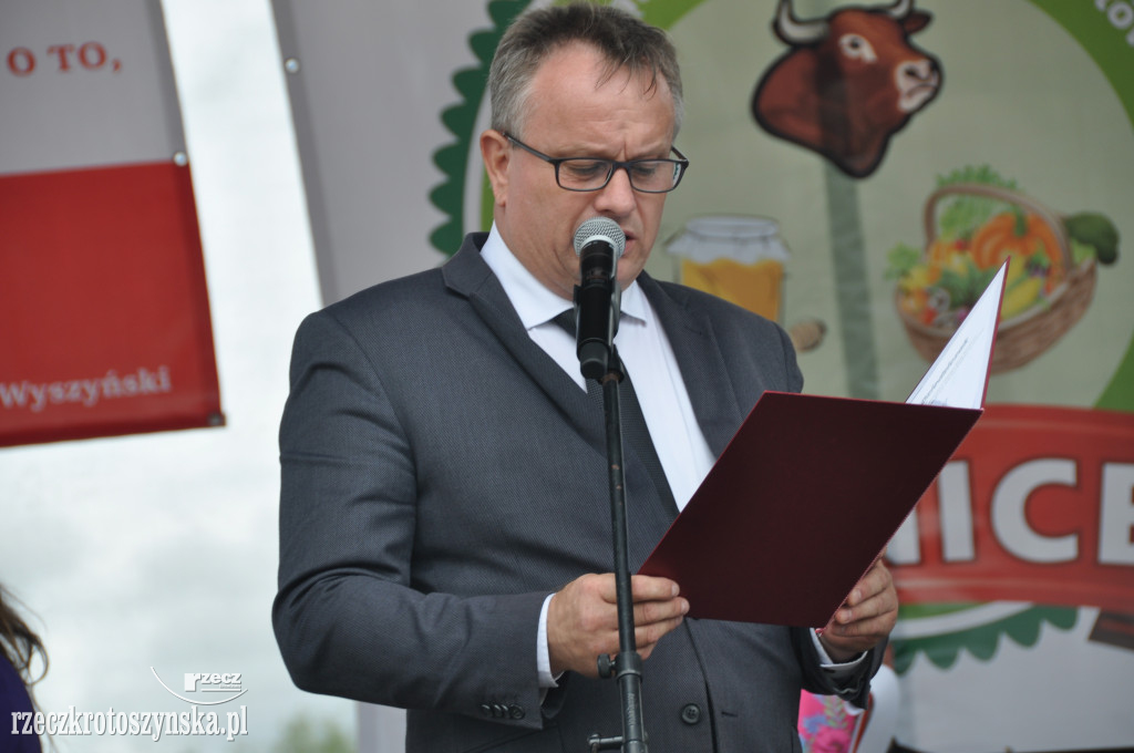 Rolnicza wystawa w Benicach i zabawa dla mas