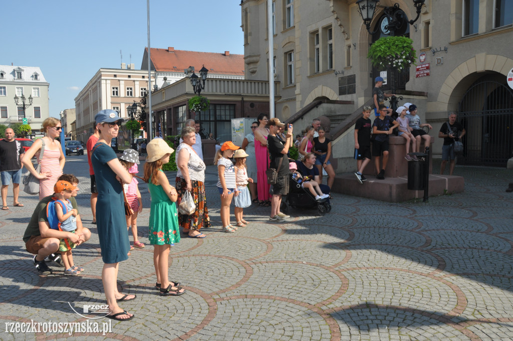 Artyści uliczni zawładnęli krotoszyńskim Rynkiem