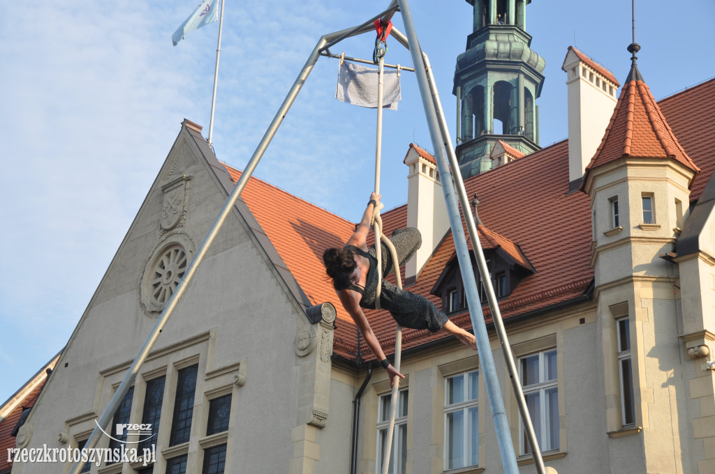 Artyści uliczni zawładnęli krotoszyńskim Rynkiem