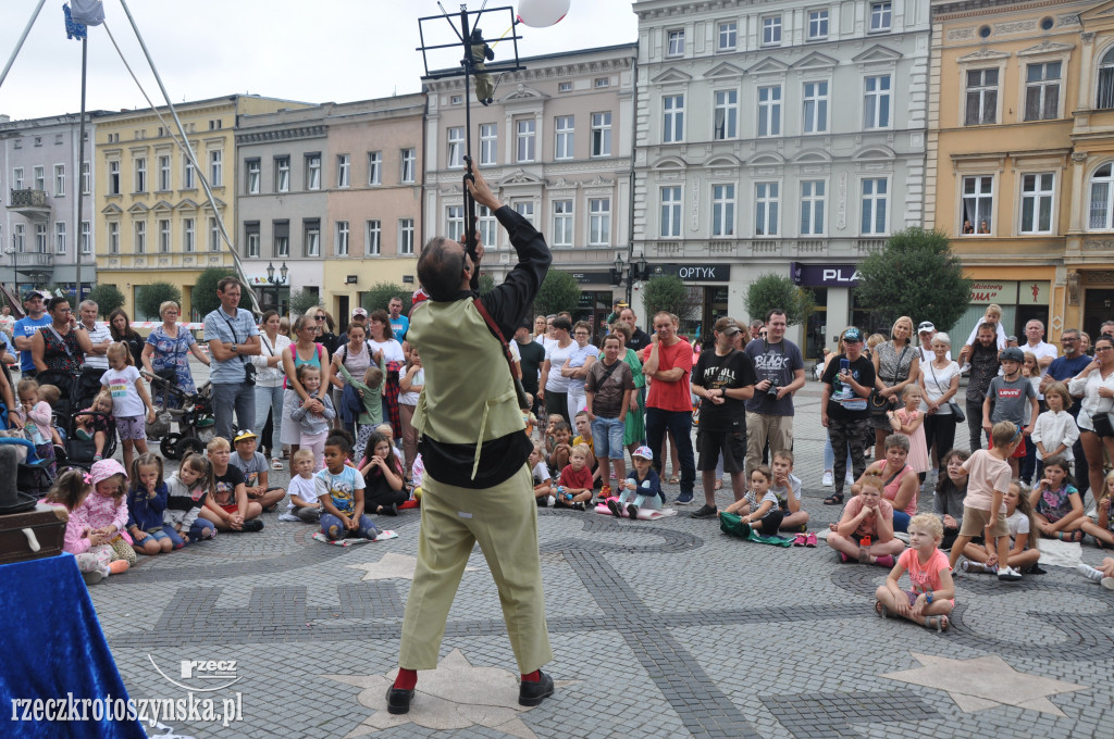 Artyści uliczni zawładnęli krotoszyńskim Rynkiem