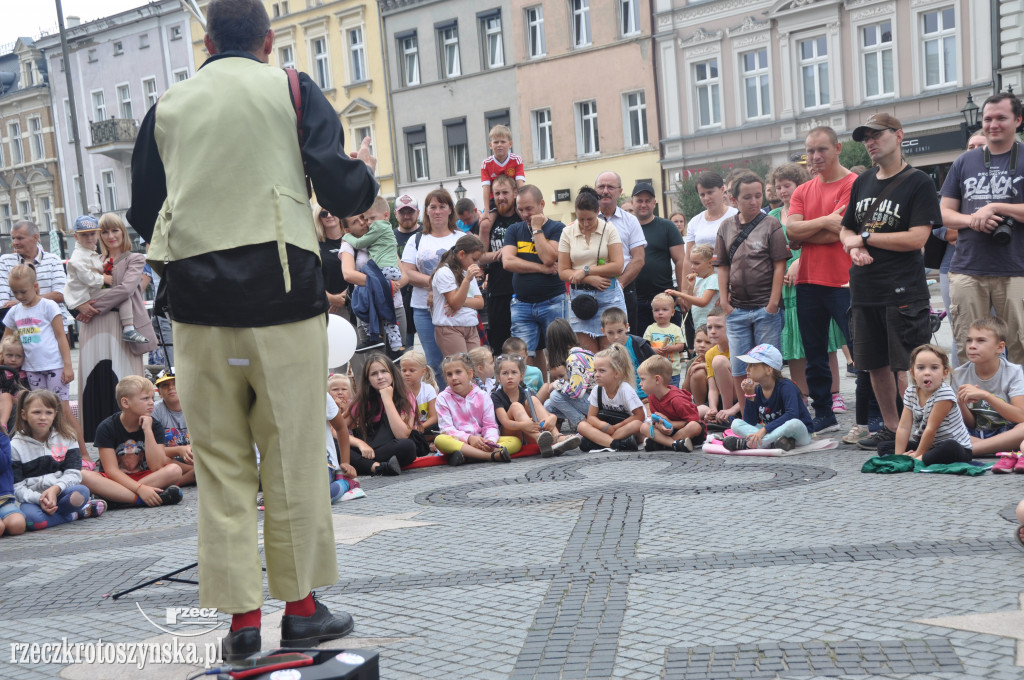 Artyści uliczni zawładnęli krotoszyńskim Rynkiem